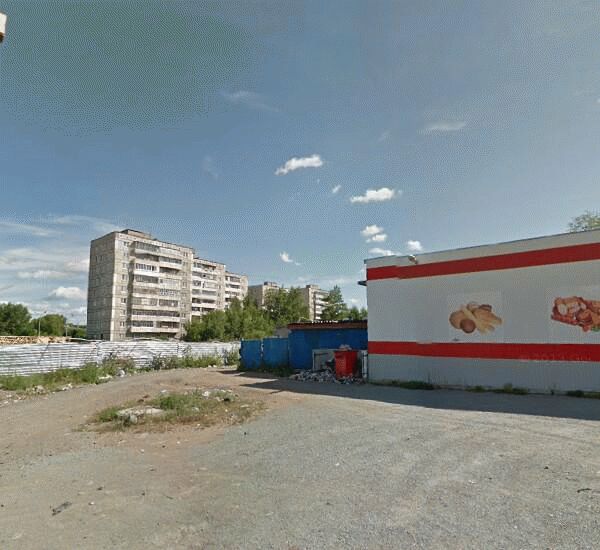 Банкомат Уральского Банка Реконструкции и Развития по адресу улица Красноармейская 66а